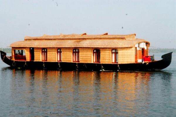 Elite Houseboat, Alleppey 5
